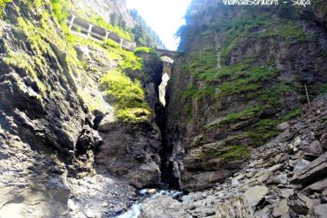 viamalaschlucht canyon suiça