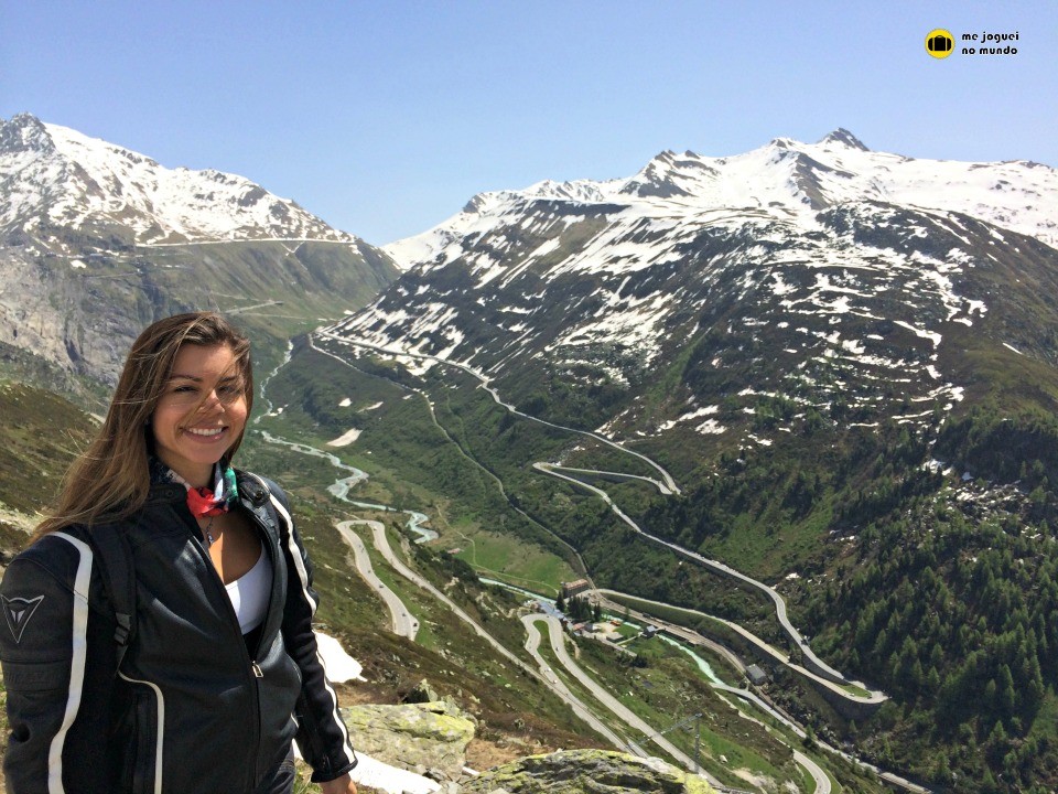 furkapass passo alpino suiça 