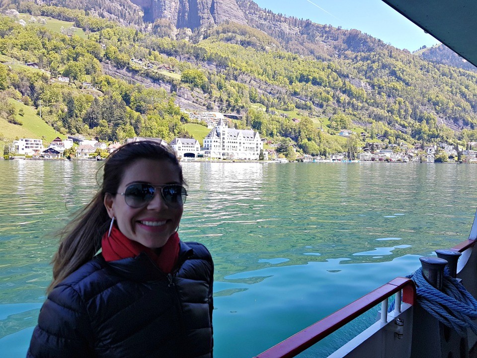 passeio de barco pelo lago de Lucerne