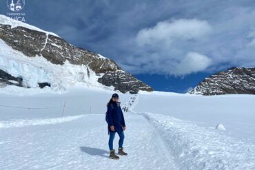 trilha em Jungfraujoch no verão-2